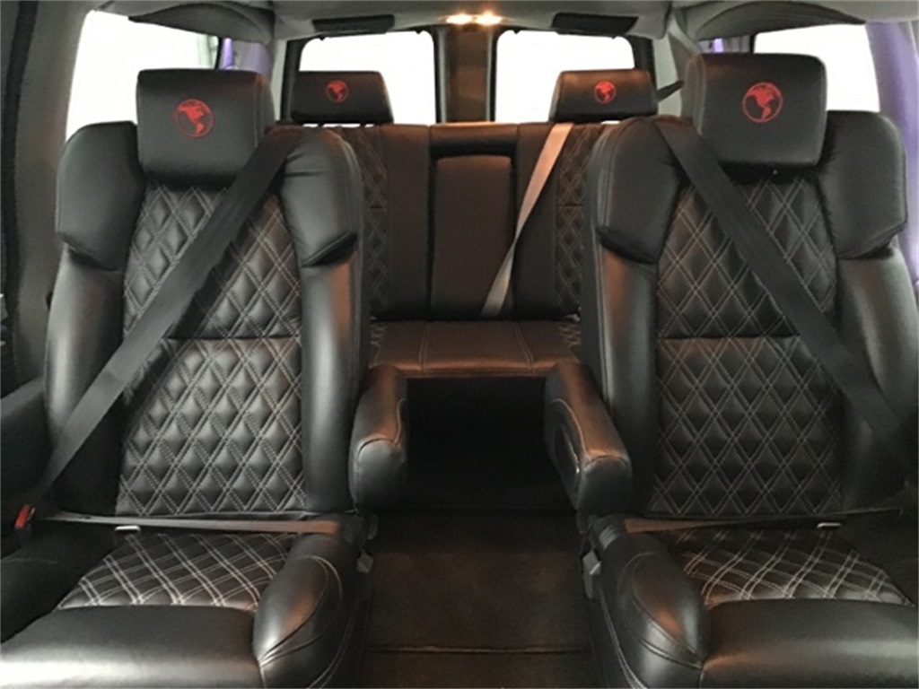2023 Gmc Savana photo 42