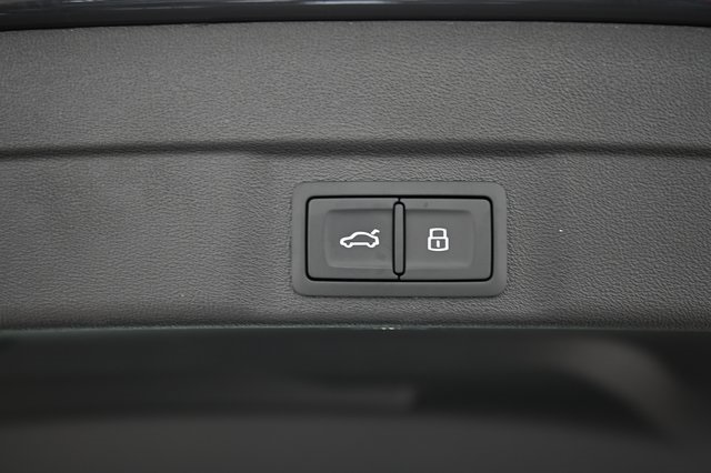 2025 Audi S5 Prestige photo 18