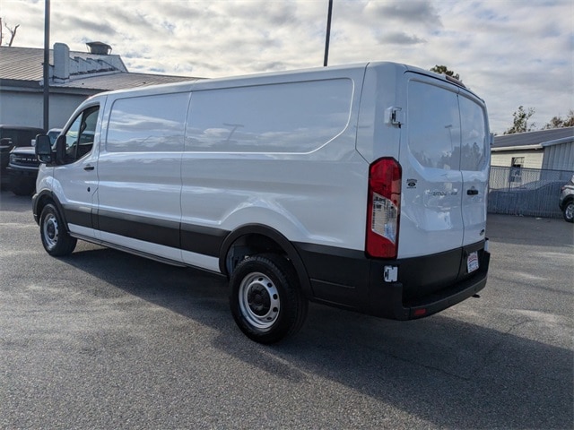 2024 Ford Transit photo 6