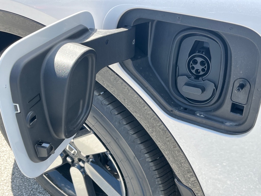 2025 Honda Prologue Touring photo 6