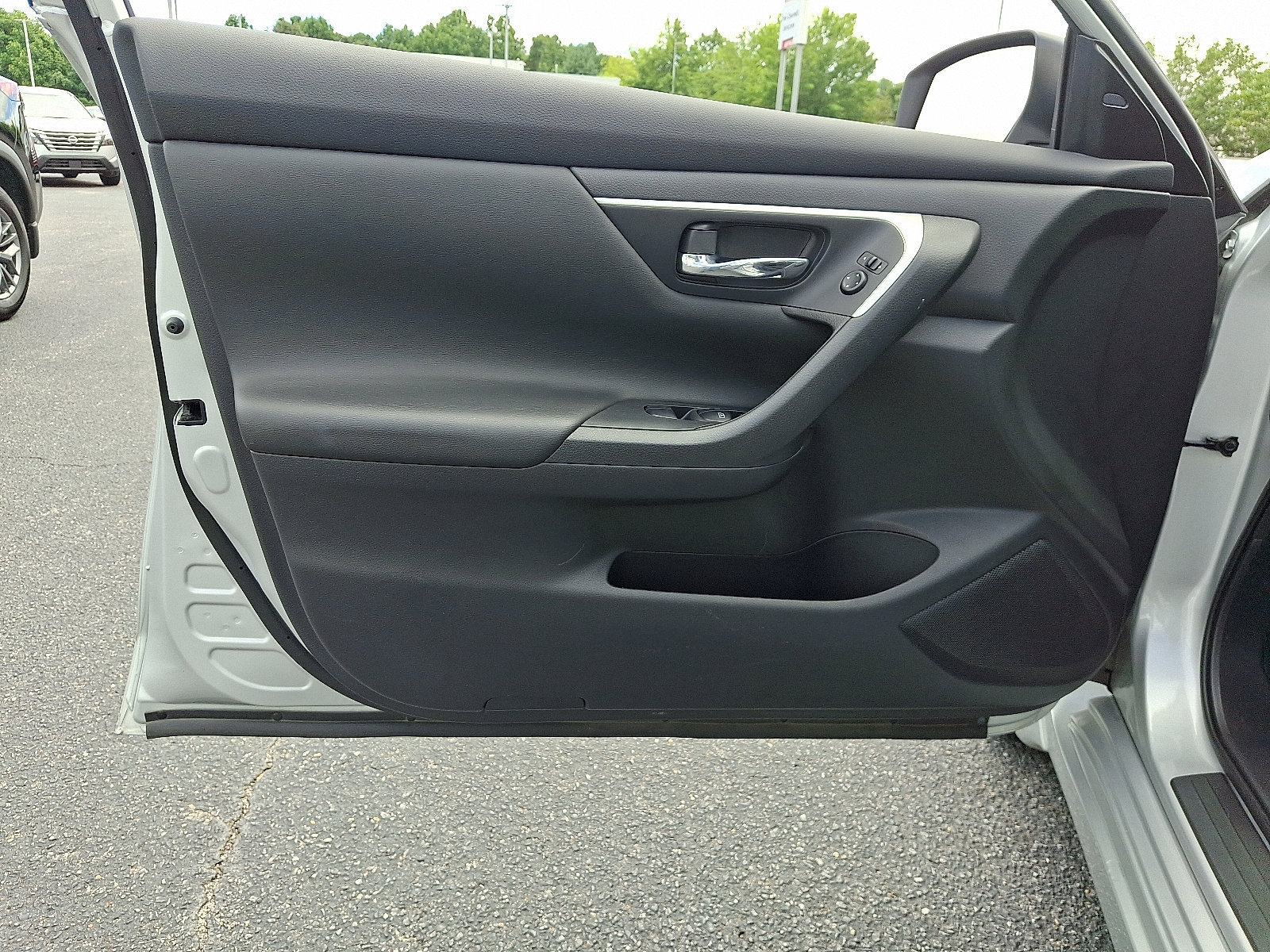 2018 Nissan Altima 2.5 SV photo 12