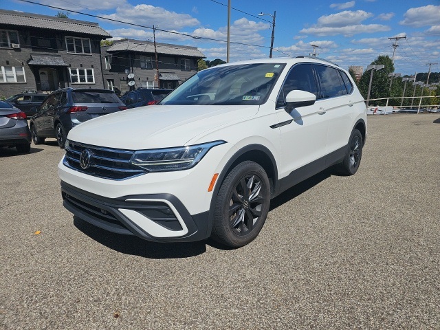 2022 Volkswagen Tiguan SE photo 6