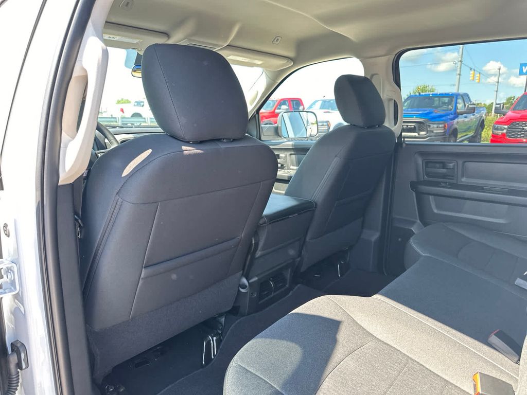 2024 Ram 1500 Classic Tradesman photo 12