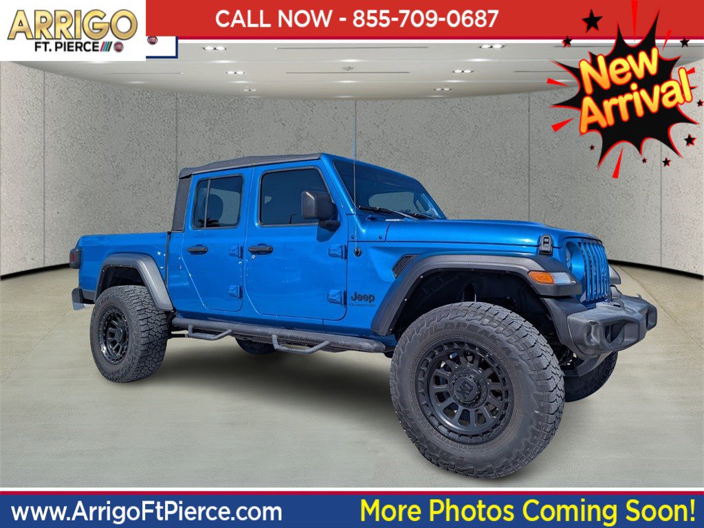 2021 Jeep Gladiator Sport's photo