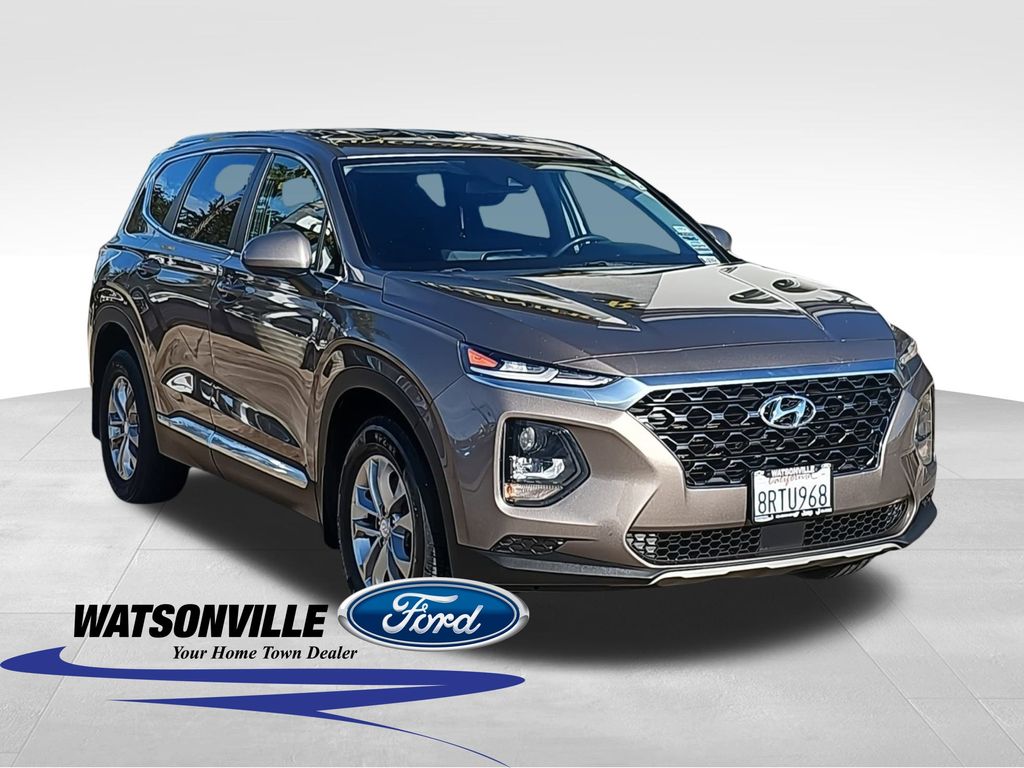 2020 Hyundai Santa Fe SE's photo