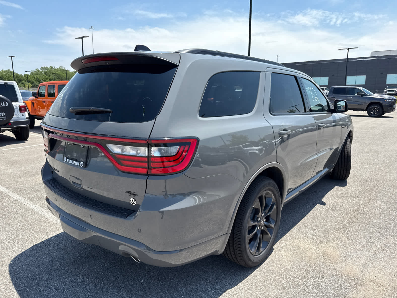 2025 Dodge Durango R/T Plus photo 8