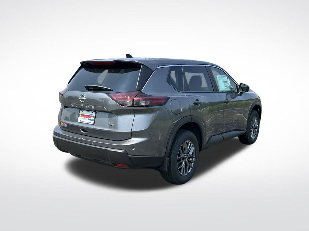 2026 Nissan Rogue S photo 4