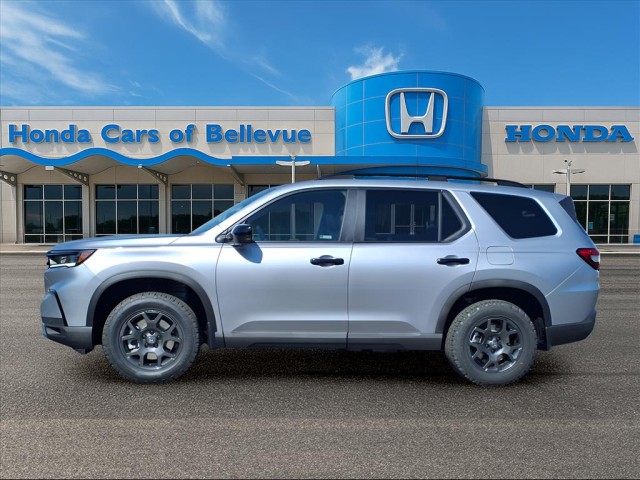 2025 Honda Pilot TrailSport photo 2