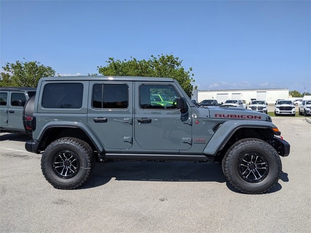 2025 Jeep Wrangler Rubicon X photo 2