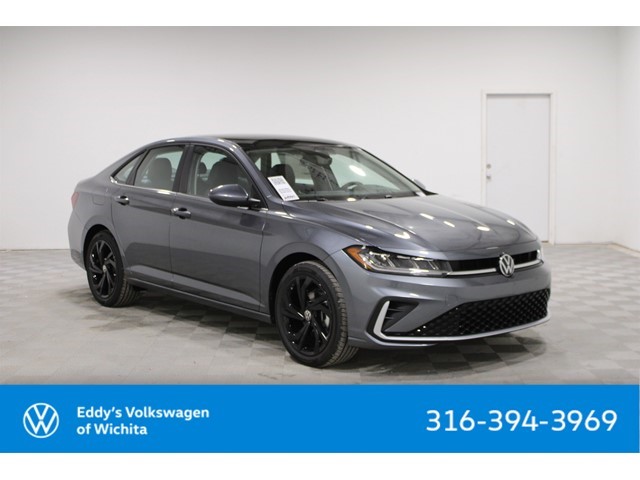 2025 Volkswagen Jetta SE's photo