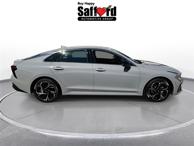 2025 Kia K5 GT-Line photo 4