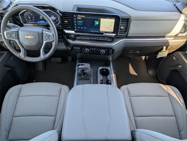 2026 Chevrolet Silverado 1500 LTZ photo 4
