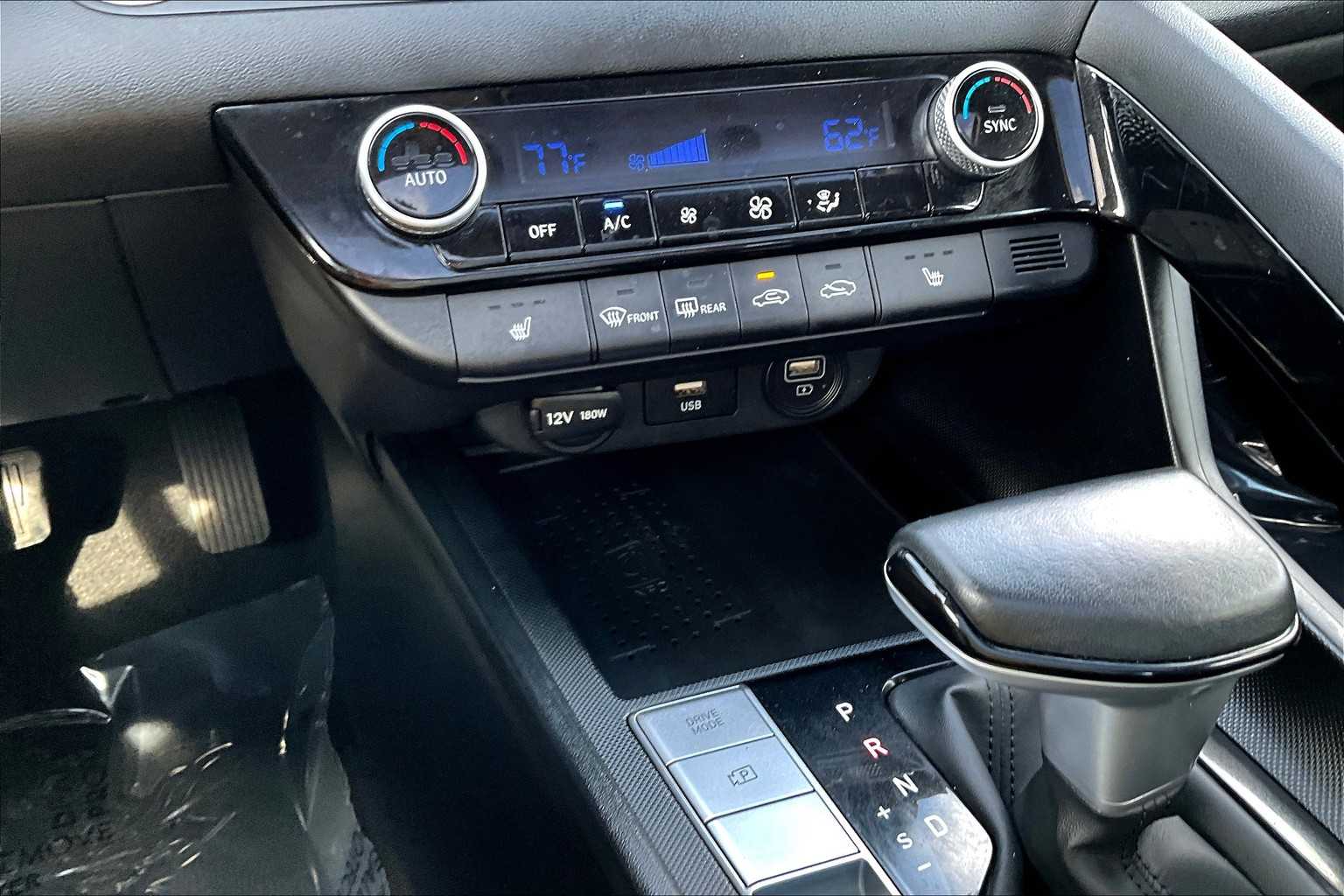 2023 Hyundai Elantra Limited photo 29