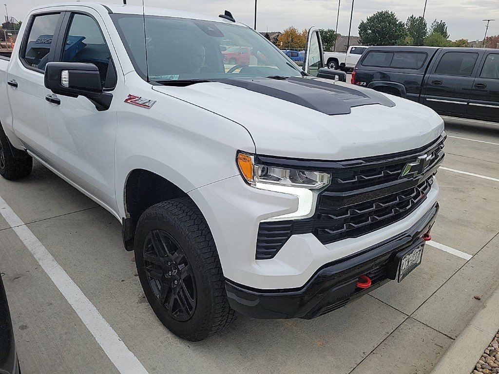 2024 Chevrolet Silverado 1500 LT Trail Boss photo 4