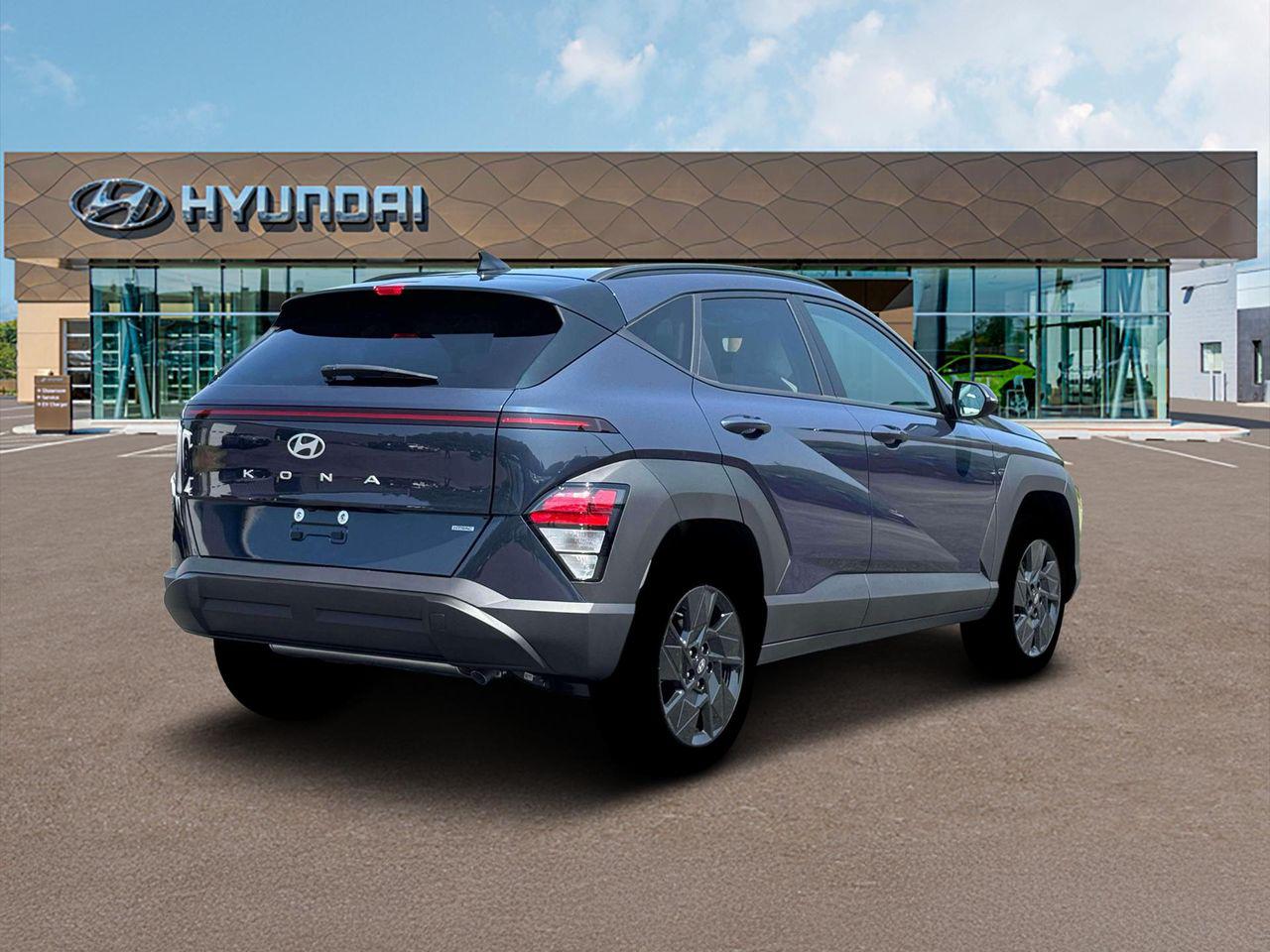 2026 Hyundai Kona SEL photo 2