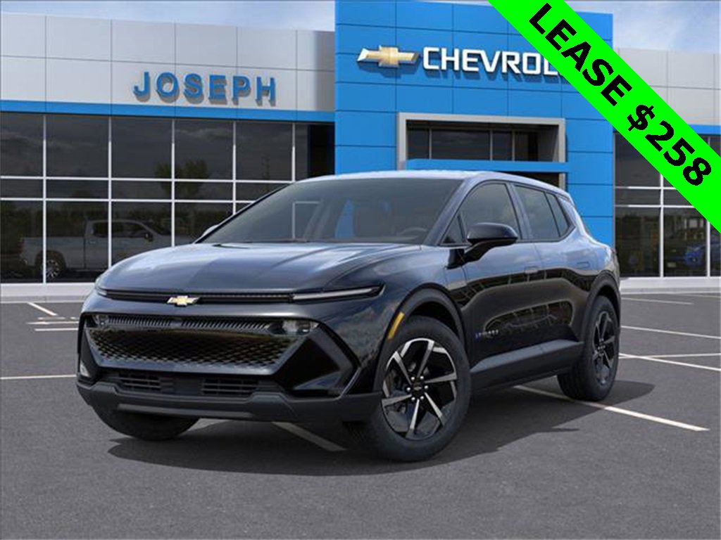 2026 Chevrolet Equinox EV 1LT photo 2