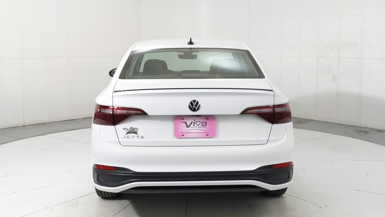 Used 2024 WHITE Volkswagen S image 4