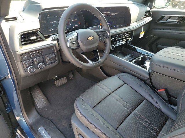 2025 Chevrolet Tahoe High Country photo 11