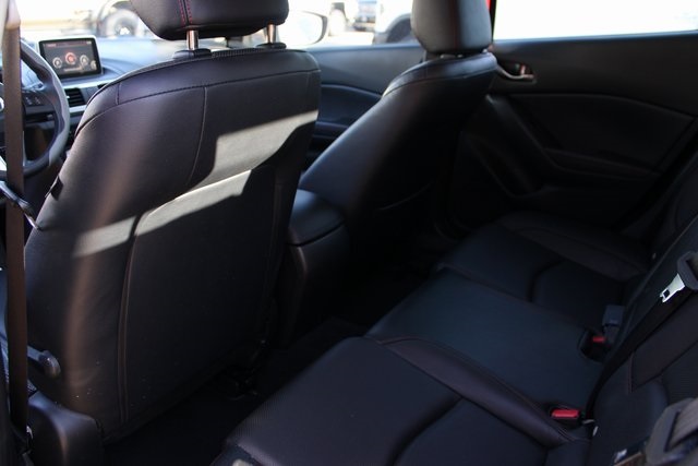 2016 Mazda Mazda3 Grand Touring photo 31
