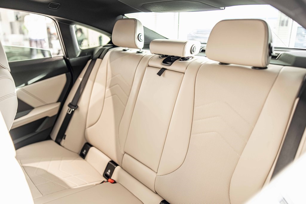 2025 BMW 228I - Image 31