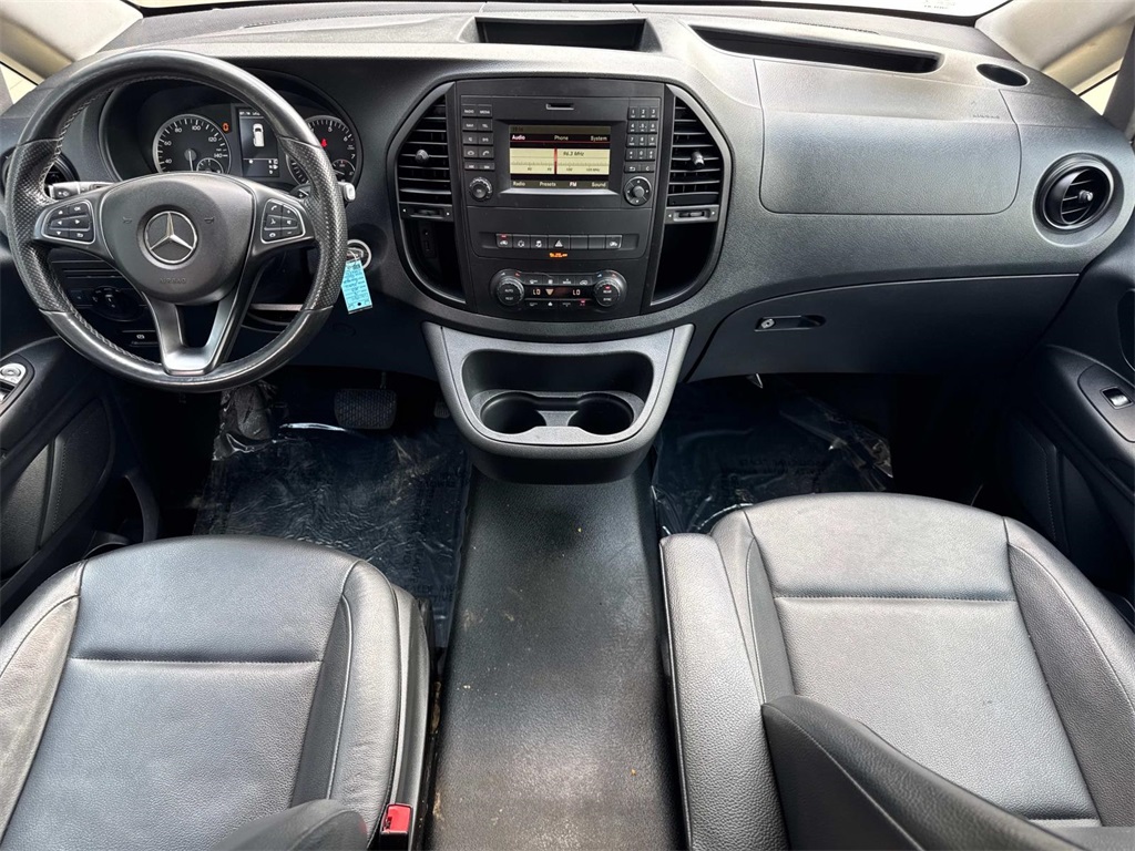 2018 Mercedes Benz Metris Passenger photo 18