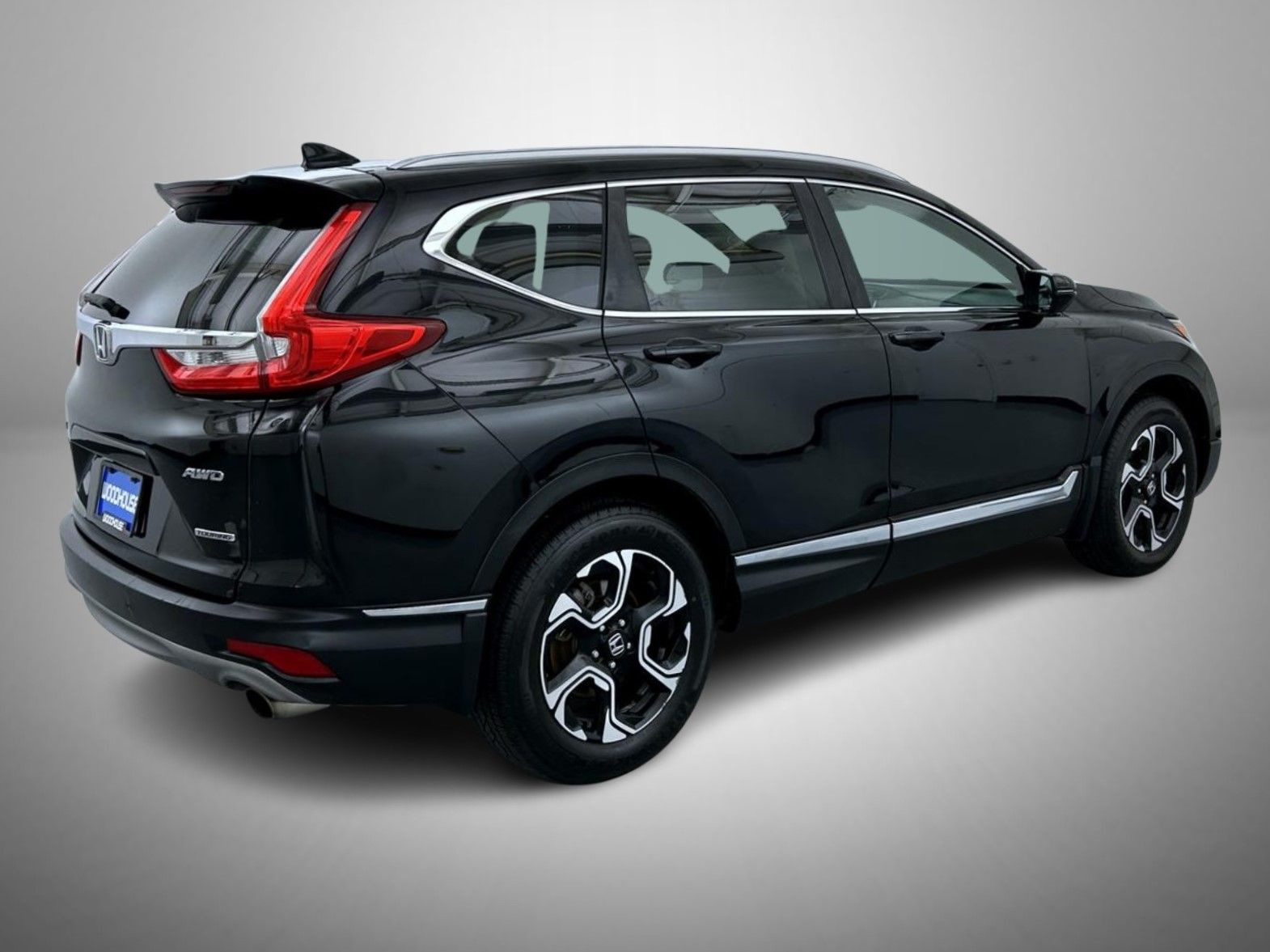 2018 Honda CR-V Touring photo 5