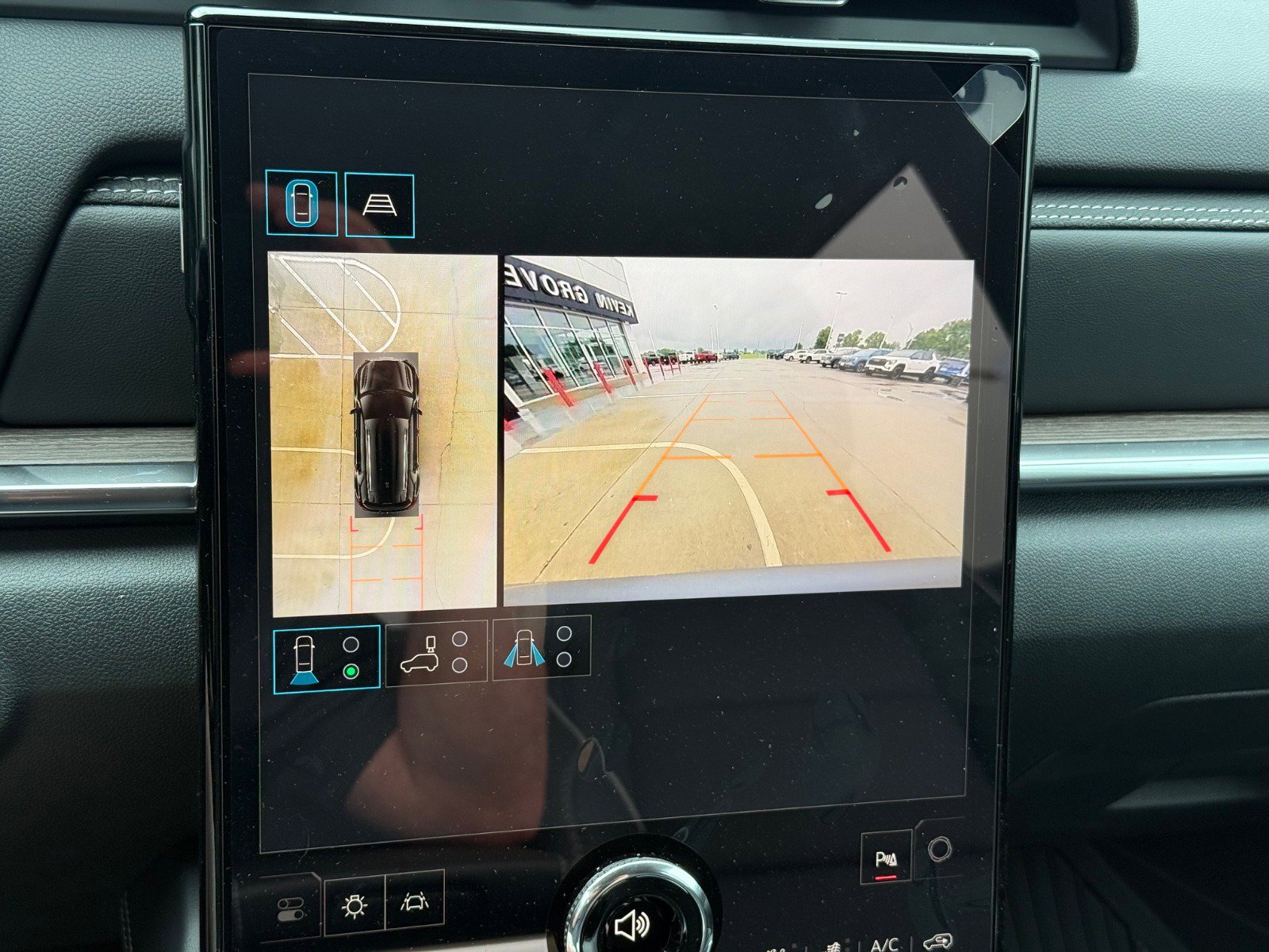 2026 Gmc Terrain Denali photo 27