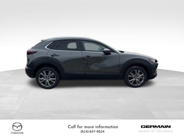 2025 Mazda CX-30 2.5 S Preferred photo 2