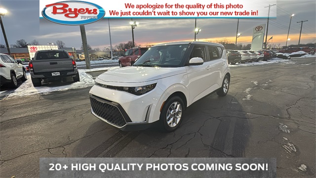 2024 Kia Soul LX's photo