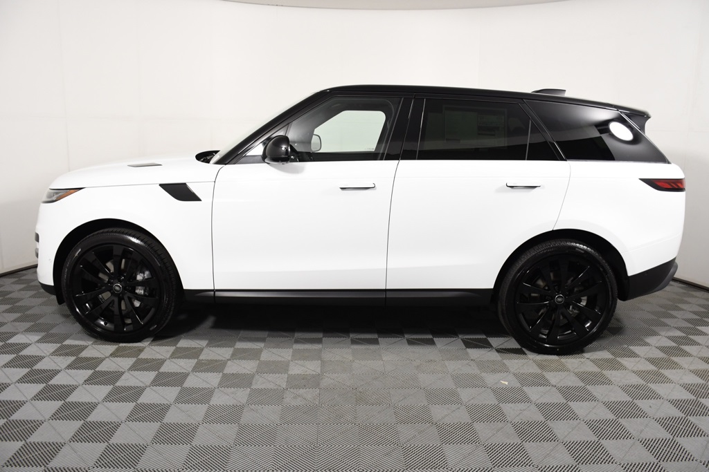 2025 Land Rover Range Rover Sport SE photo 7