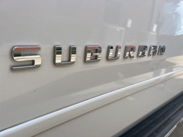 2016 Chevrolet Suburban LTZ photo 46