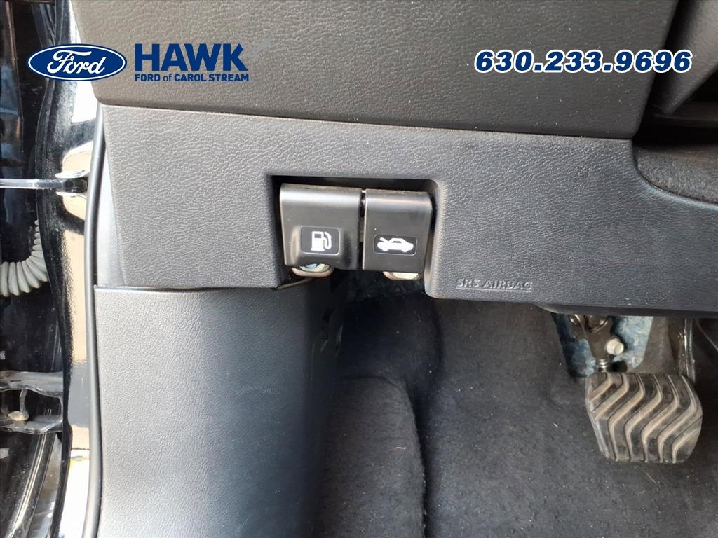 2023 NISSAN VERSA - Image 20