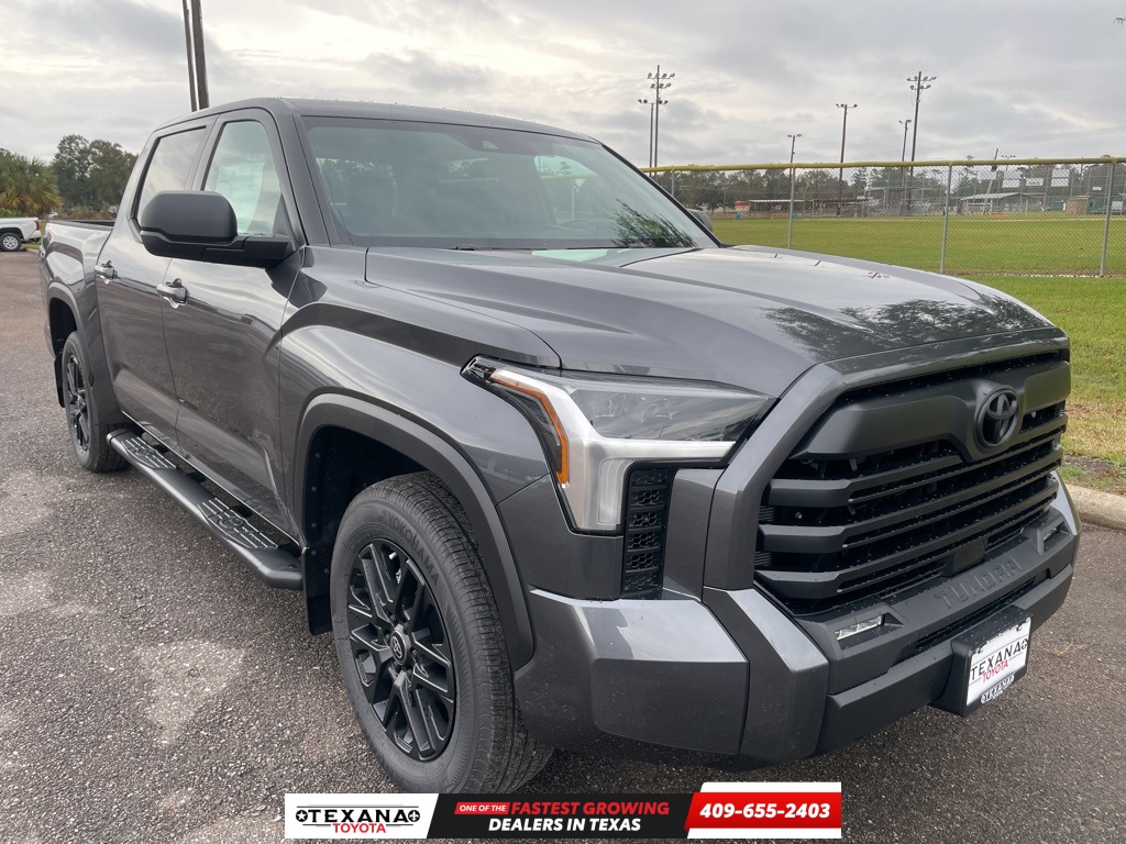 2026 Toyota Tundra SR5's photo