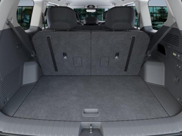 New 2026 Glacial White Pearl Kia Light Short Range image 19