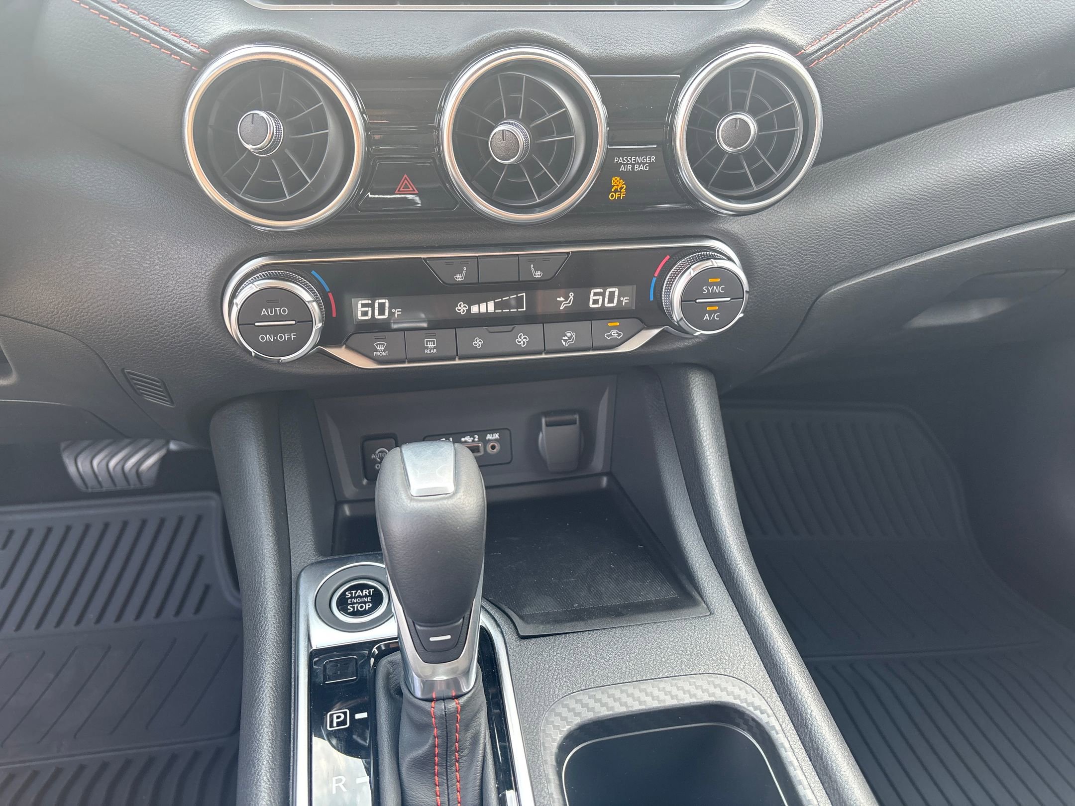 2025 Nissan Sentra SR photo 27