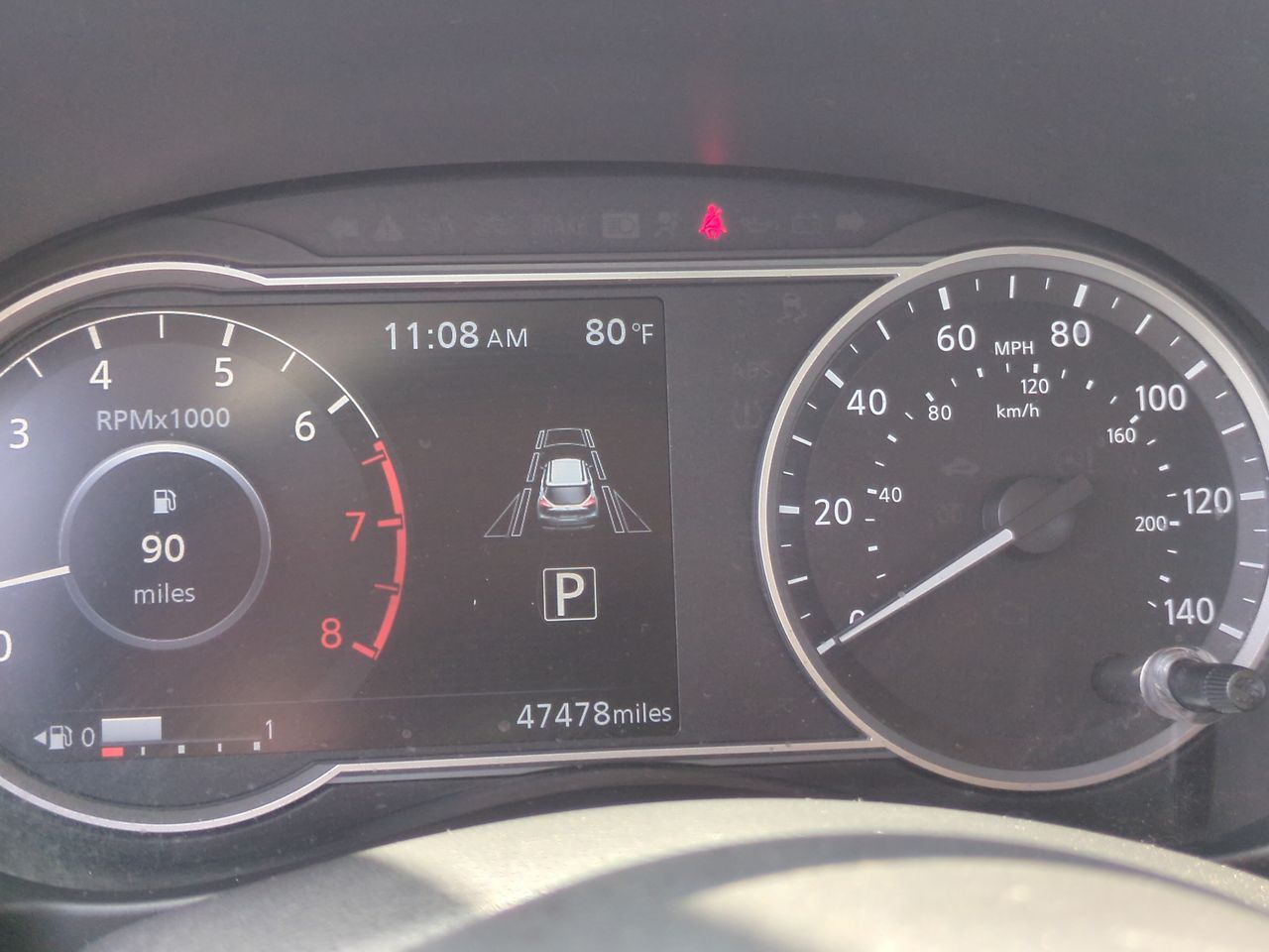 2020 Nissan Kicks SR photo 9