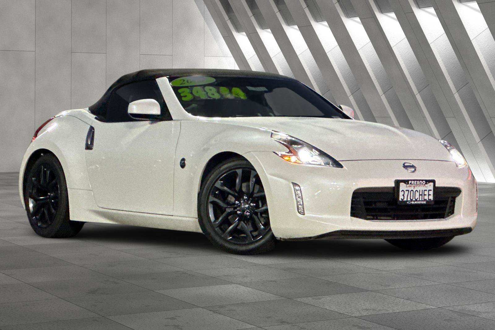 2018 Nissan 370Z Roadster Touring's photo