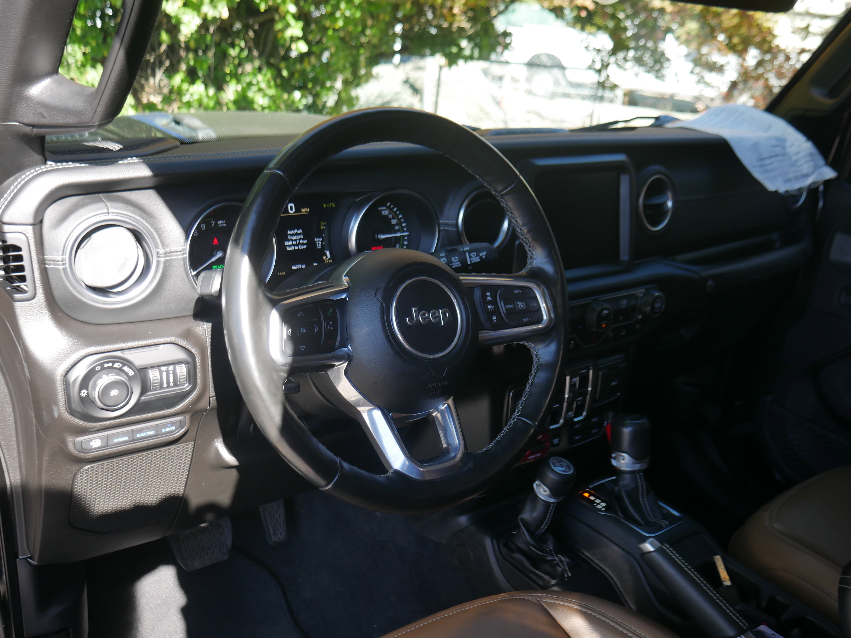 2021 Jeep Wrangler 4xe Unlimited Rubicon photo 3
