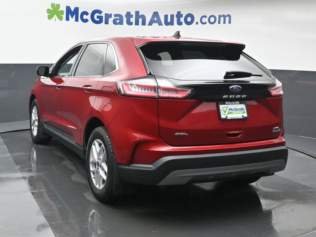 2021 Ford Edge SEL photo 18