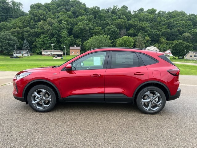 2025 Ford Escape Hybrid ST-Line Select photo 9