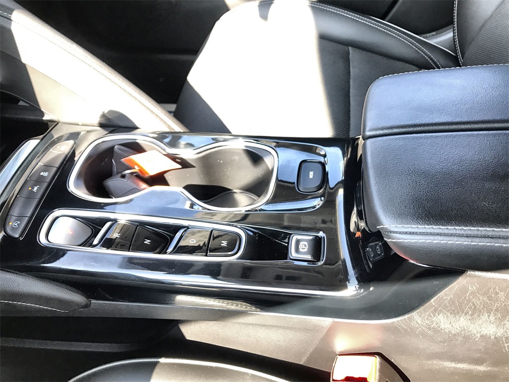 2022 Buick Envision Essence photo 15