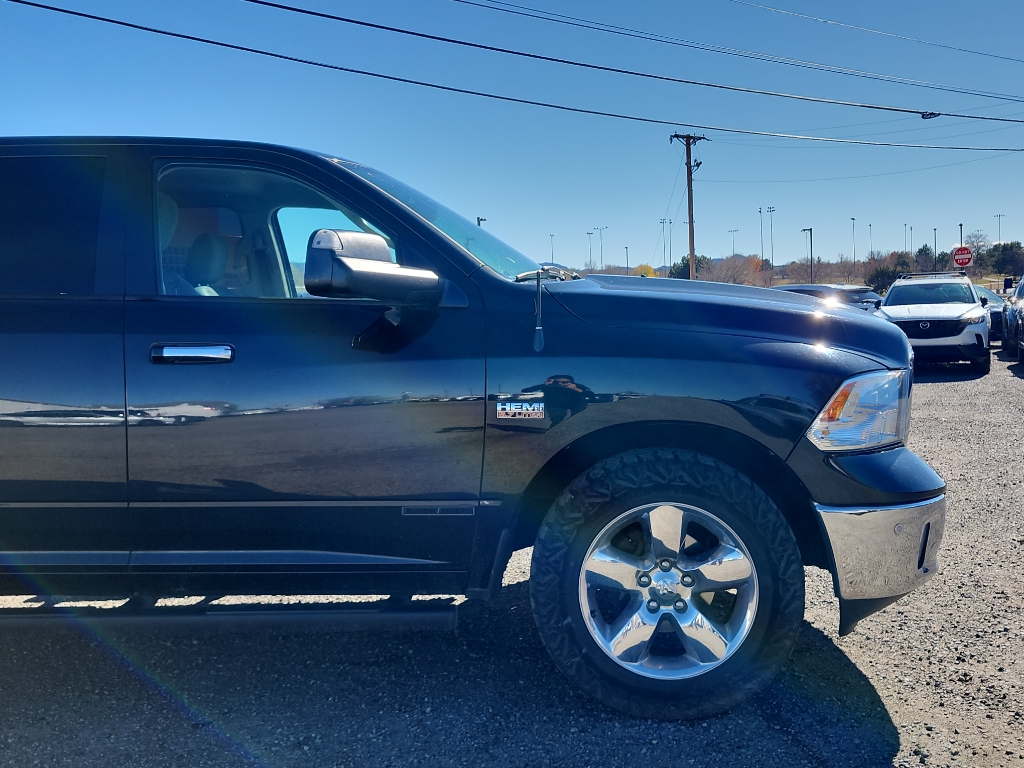 2017 Ram 1500 Big Horn photo 4