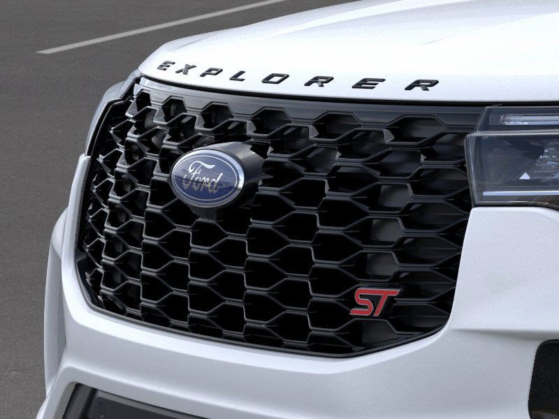 2025 Ford Explorer ST photo 16
