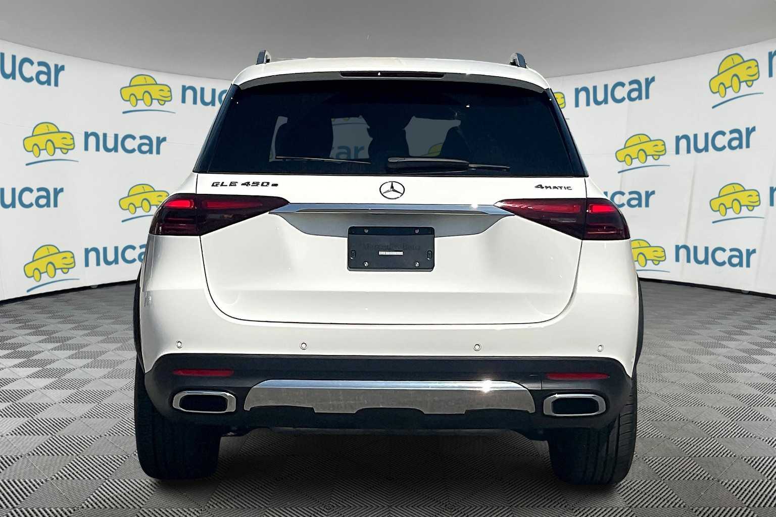 2024 Mercedes Benz GLE 450e photo 3
