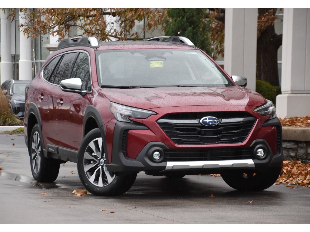 2025 Subaru Outback Touring's photo