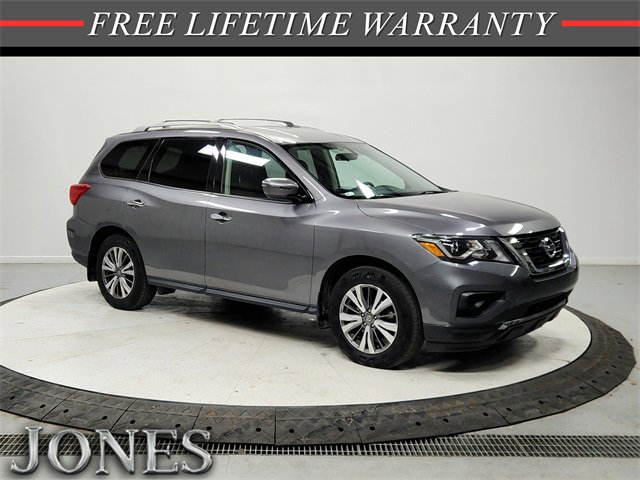 2019 Nissan Pathfinder S