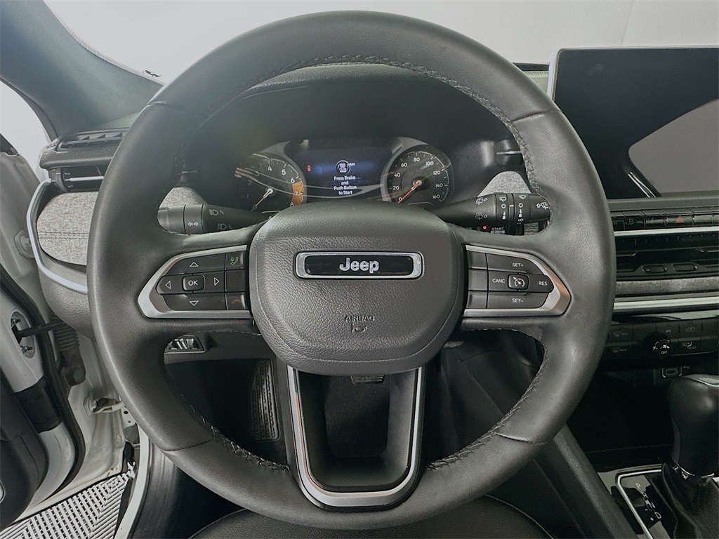 2024 Jeep Compass Latitude photo 12