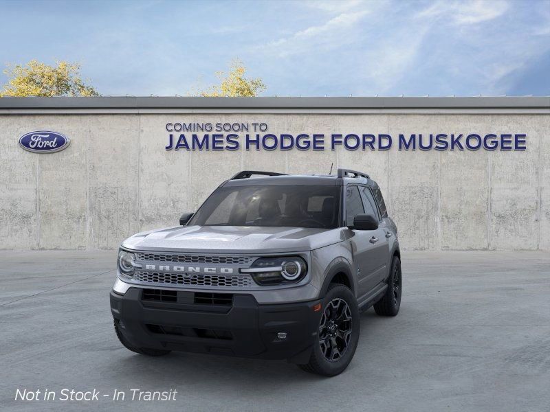 2025 Ford Bronco Sport Outer Banks photo 2