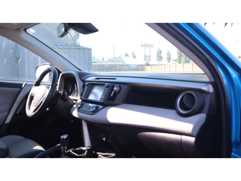 2016 Toyota RAV4 Limited photo 20