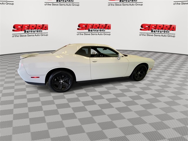 2019 Dodge Challenger SXT photo 9